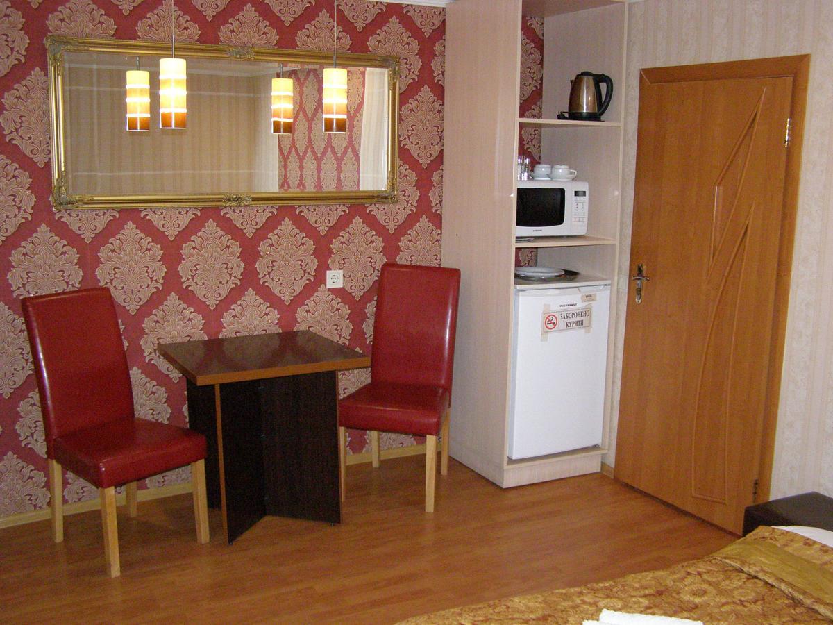 Sadok Hotel Kiev Bagian luar foto